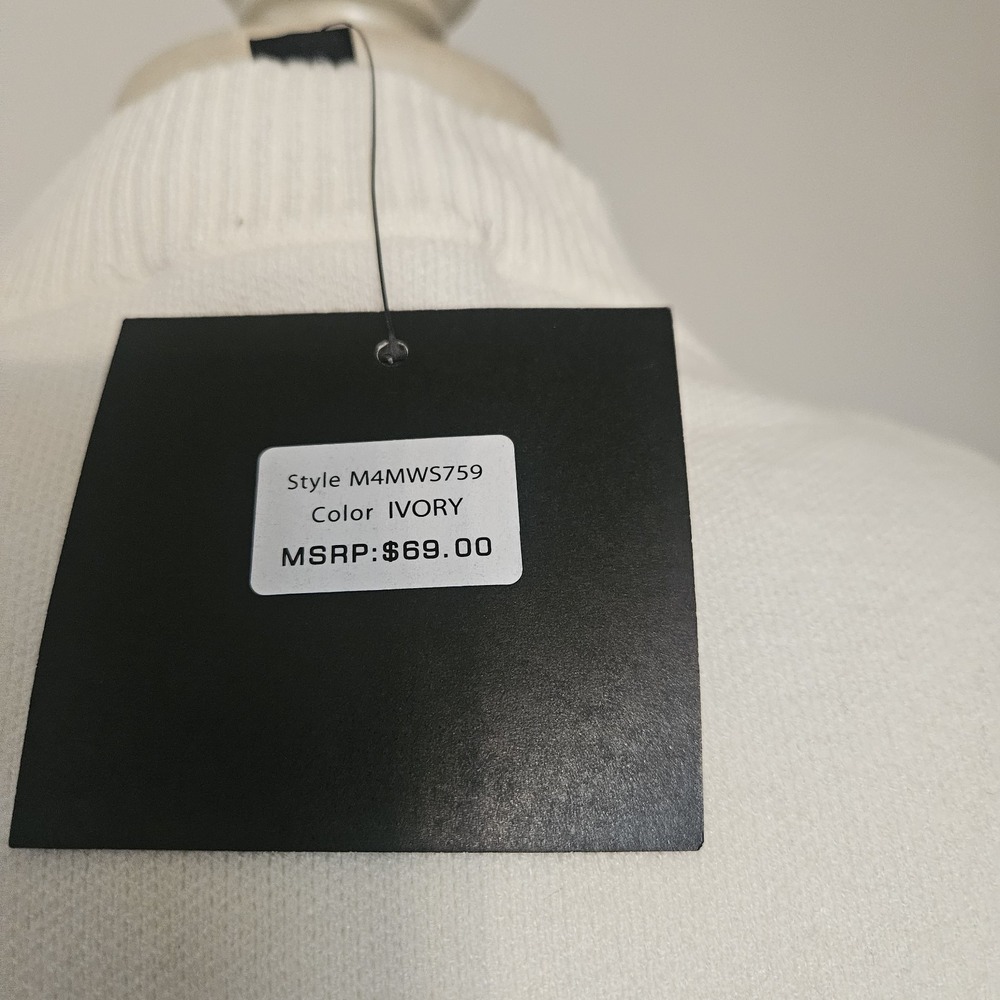 Marc New York Ladies Ivory Classic Cardigan Sweater With Gold Buttons - NWT - Picture 10 of 13